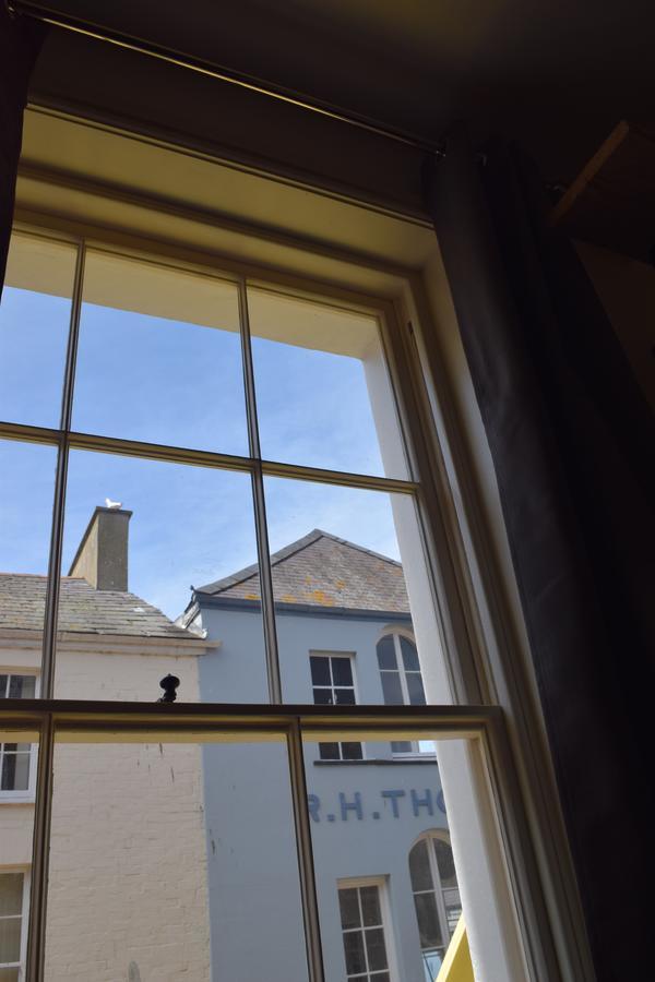 Ty Glyndwr Bunkhouse, Bar And Cafe Hostel Caernarfon Exterior photo